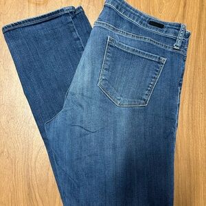 Kut from the Kloth size 14 straight leg jean
